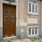 Old Style Fully Renewed And Spacious 3-Bed Apt
